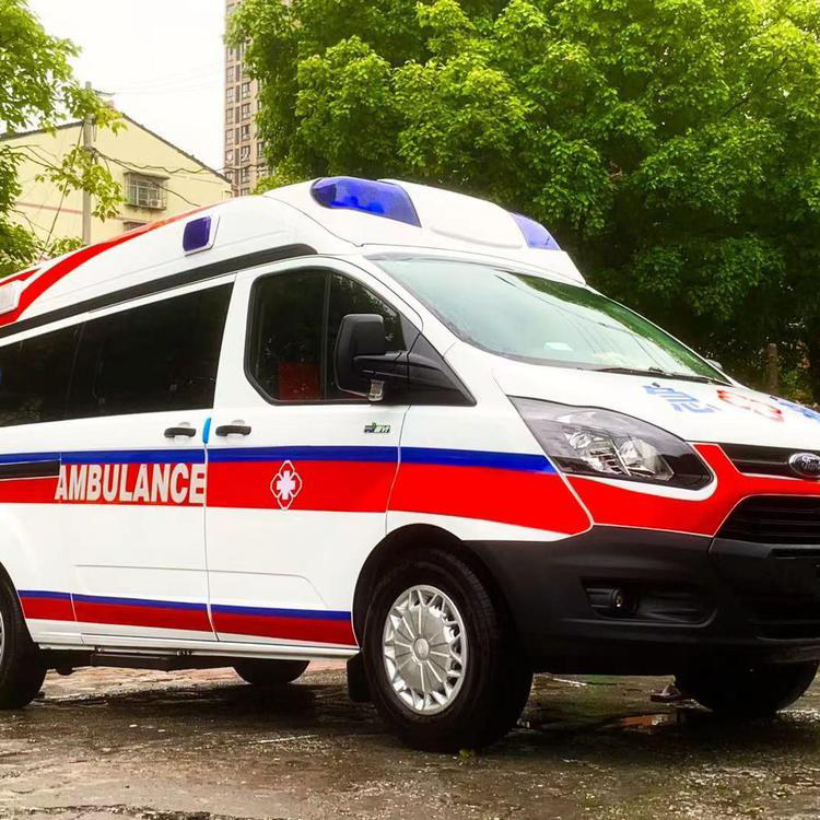 自流井重症监护救护车出租护送返乡